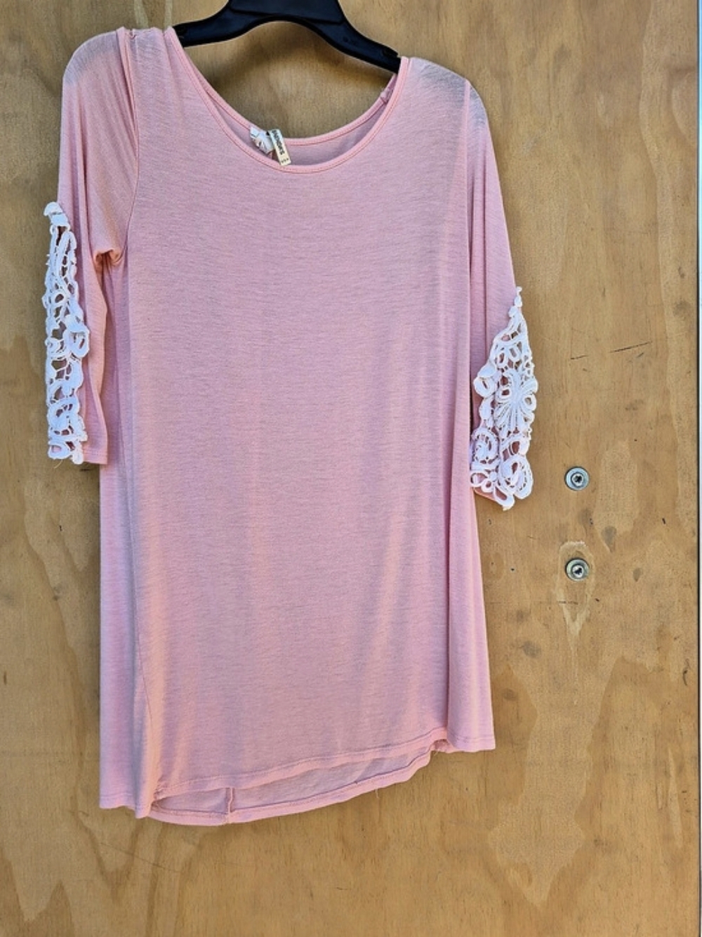 BREAD & BUTTER Pink Lace Sleeve Tunic Size Medium